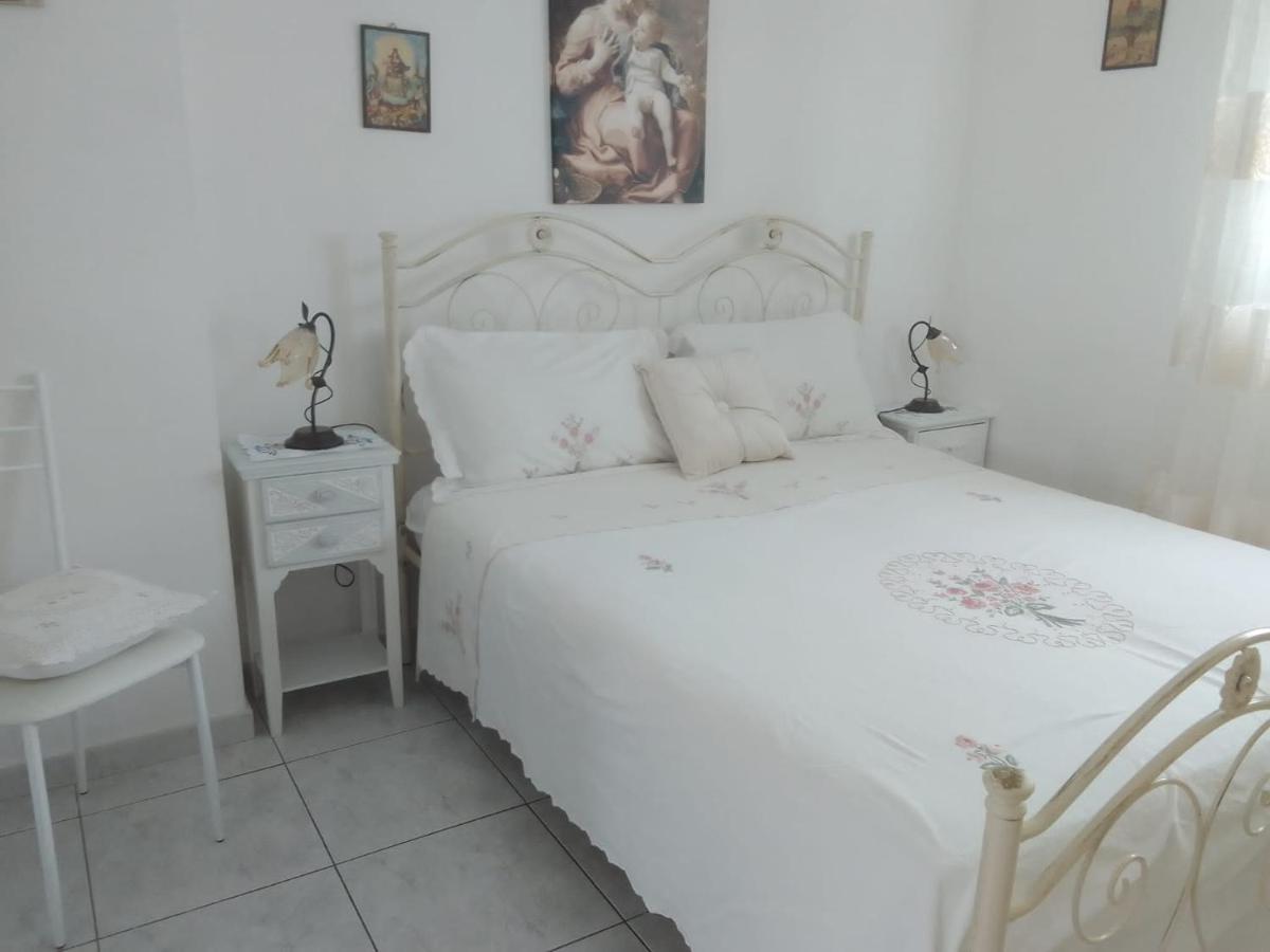 Casa Mary Apartment Lavello Екстериор снимка